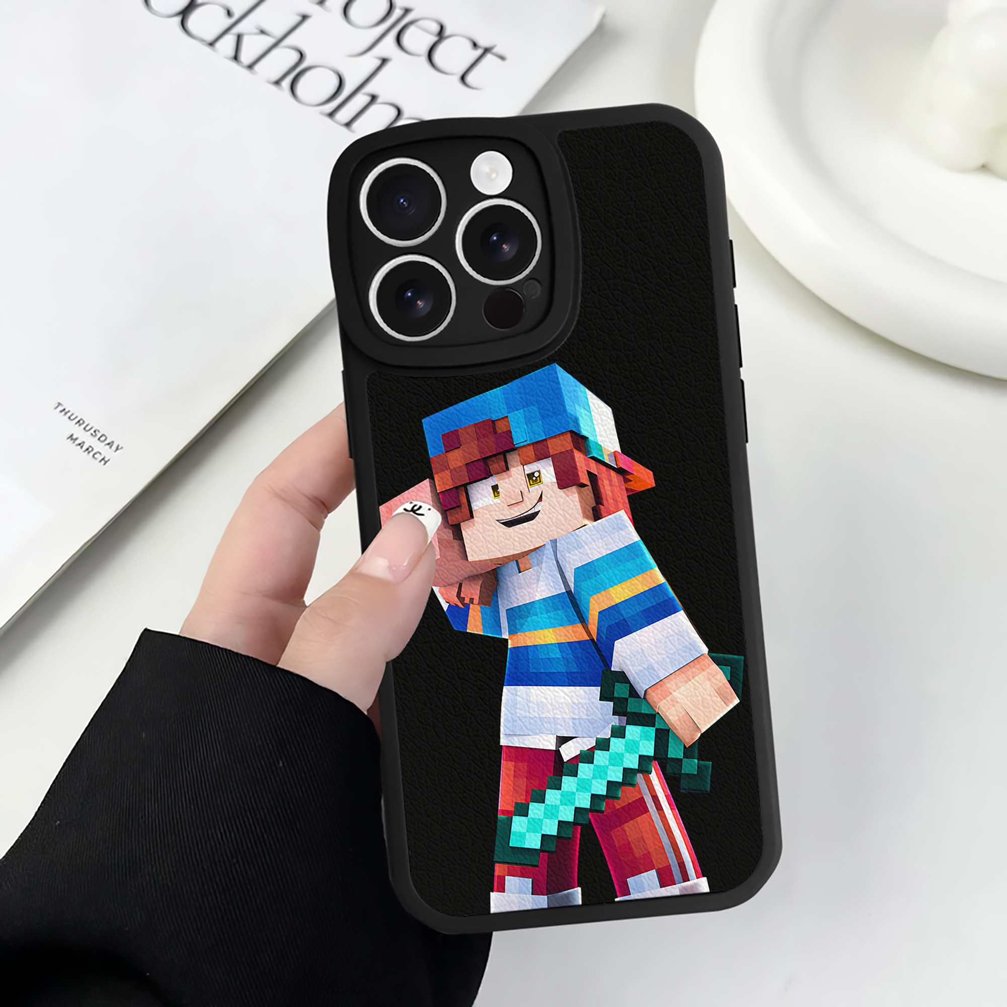 （画像用） マインクラフト ブロックの世界 Minecraft MC Block world 【iPhone 16シリーズ対応】シリコンスマホケース（レザー調） 材質：シリコン